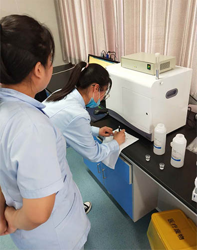 国康自动微量元素分析仪厂家工程师上门指导仪器操作