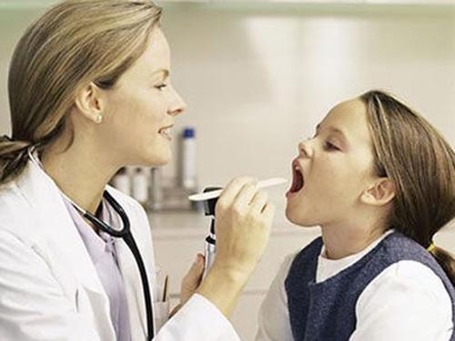 人体微量元素检测仪厂家喉咙疼是人体常见的症状应该如何办呢？