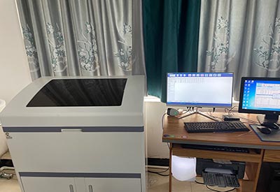 人体微量元素测定仪品牌 人体微量元素测定仪品牌可以检测头发和血液走进广西金凯社区卫生院